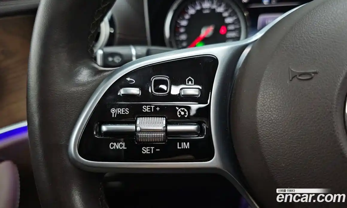 Mercedes-Benz E-Class 2019 1.9 Автомат в Москве № 160969, фото 20