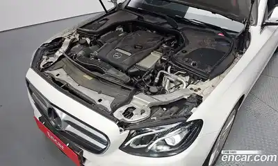 Mercedes-Benz E-Class 2018 2.0 Автомат в Москве № 161859, миниатюра 9