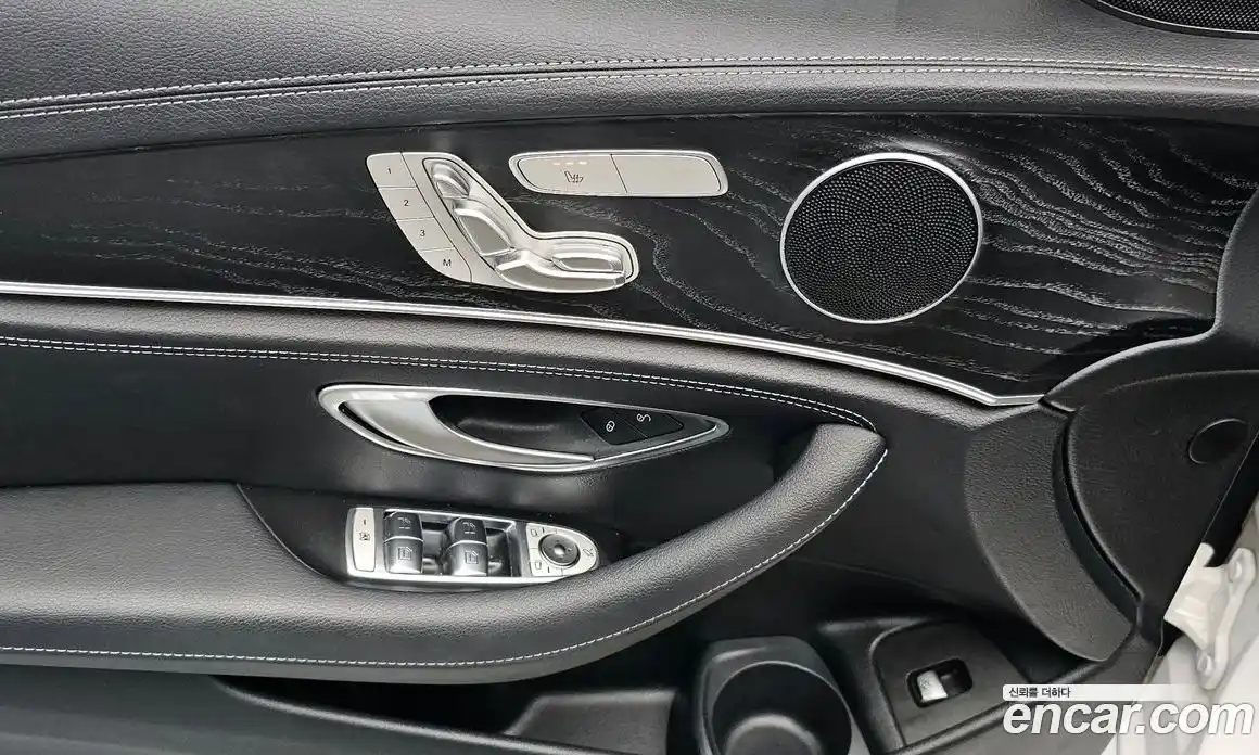 Mercedes-Benz E-Class 2021 1.9 Автомат в Москве № 162023, фото 19