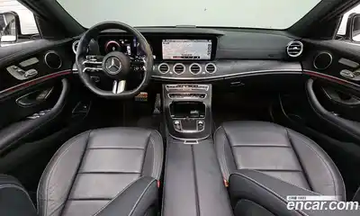 Mercedes-Benz E-Class 2021 1.9 Автомат в Москве № 162023, миниатюра 7