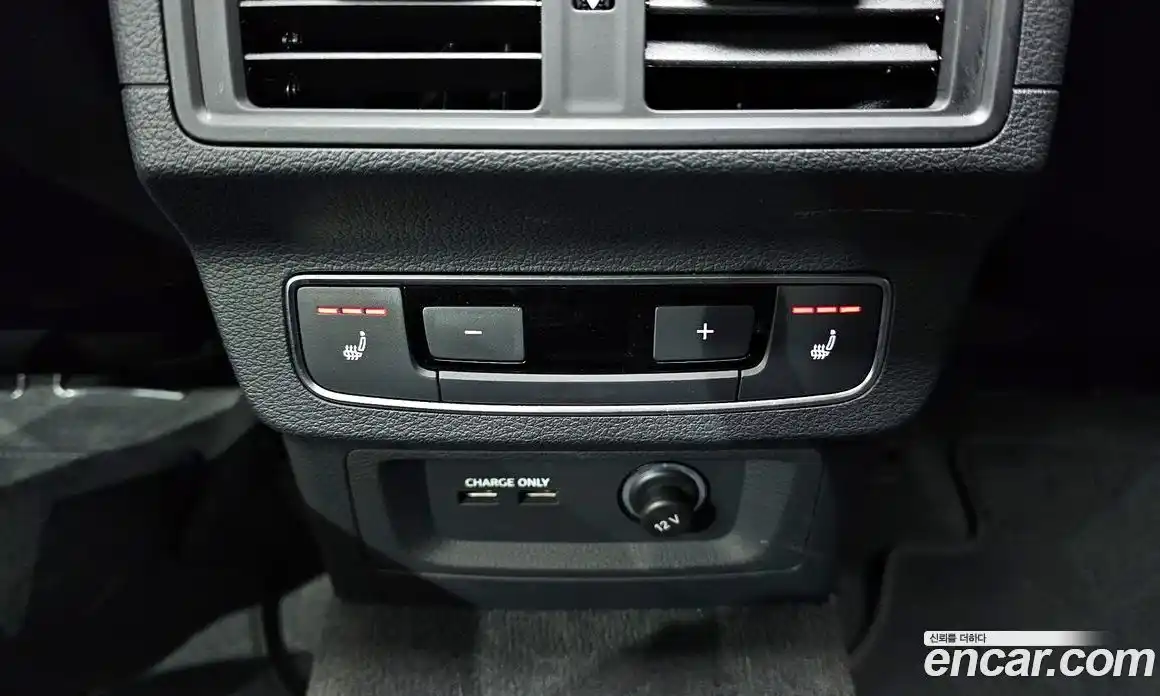 Audi Q5 2024 2.0 Автомат в Москве № 162337, фото 14