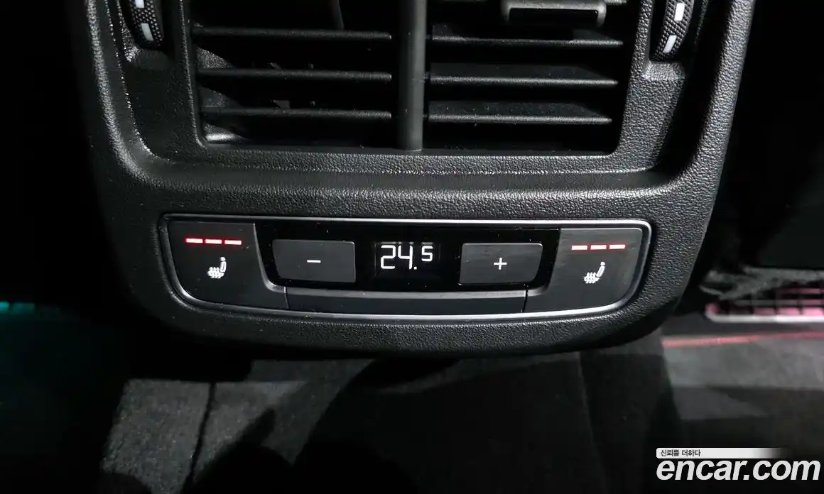 Audi RS e-tron GT 2022 0.1 Автомат в Москве № 162544, фото 11