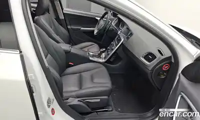 Volvo S60 2014 1.6 Автомат в Москве № 164330, миниатюра 11