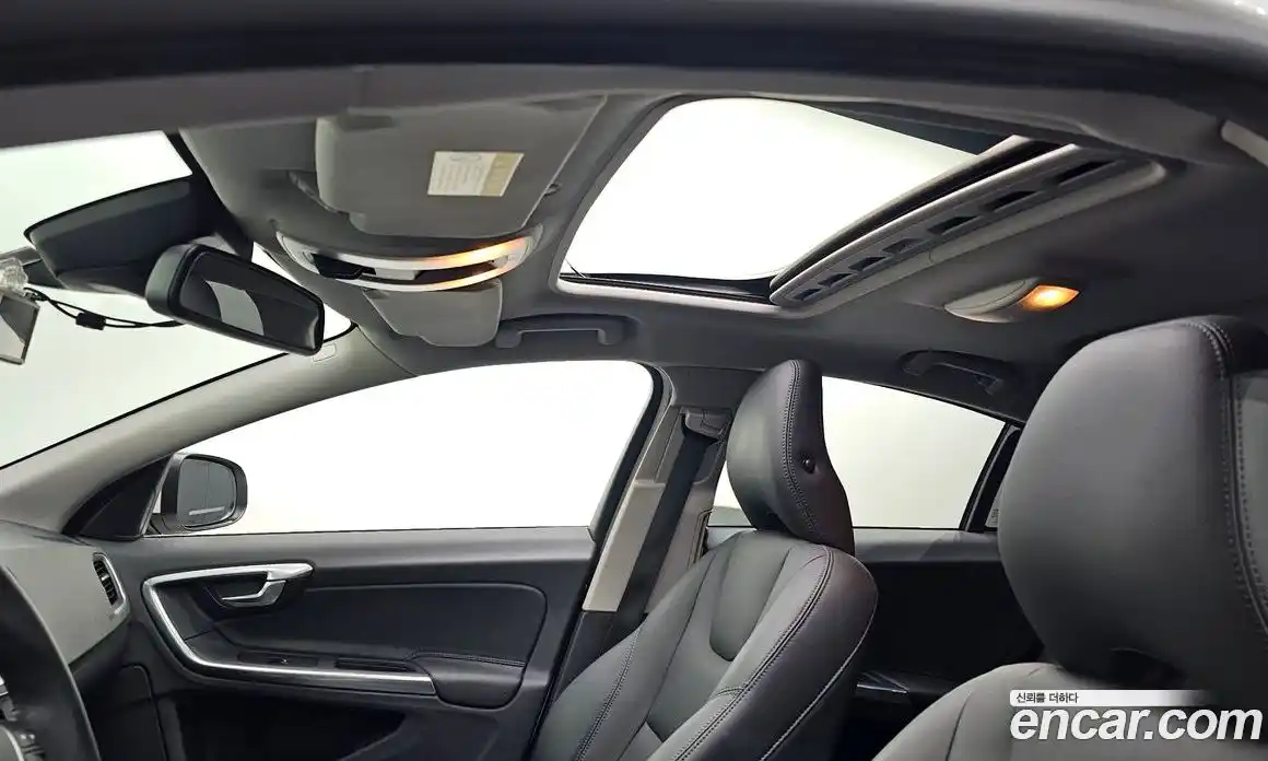 Volvo S60 2014 1.6 Автомат в Москве № 164330, фото 4