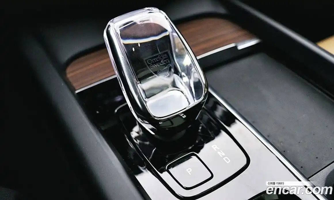 Volvo V60 2023 2.0 Автомат в Москве № 164741, фото 9