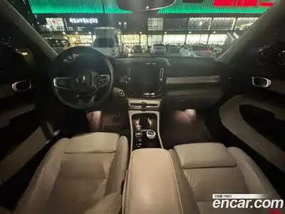 Volvo XC40 2023 2.0 Автомат в Москве № 164801, миниатюра 12