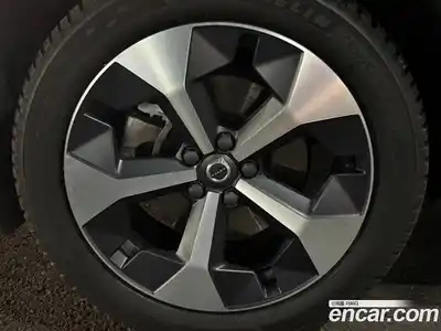 Volvo XC40 2023 2.0 Автомат в Москве № 164801, миниатюра 5