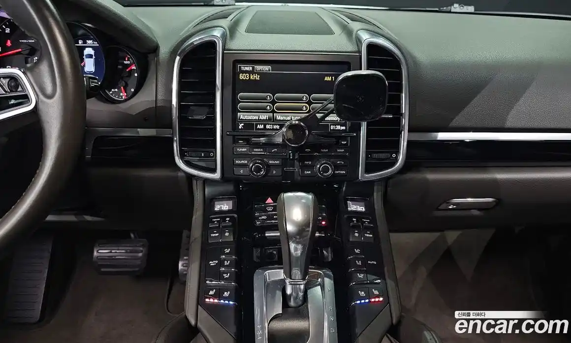 Porsche Cayenne 2016 3.0 Автомат в Москве № 165443, фото 14