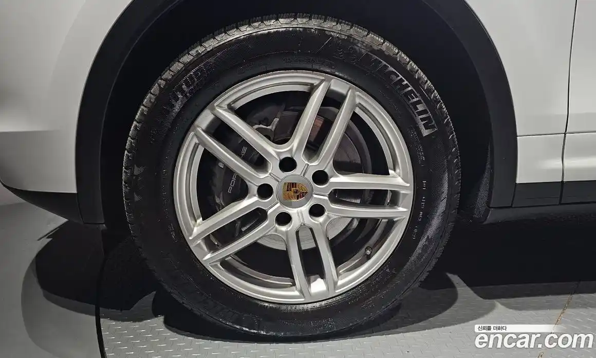 Porsche Cayenne 2016 3.0 Автомат в Москве № 165443, фото 5