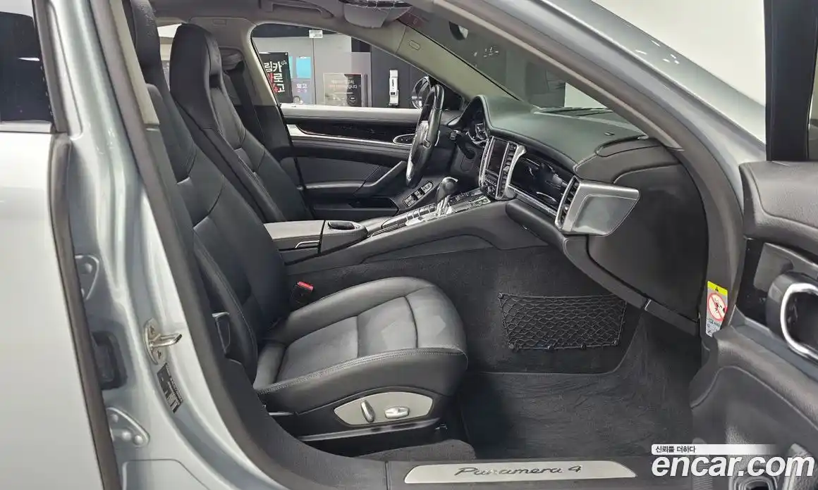 Porsche Panamera 2015 3.6 Автомат в Москве № 165523, фото 11