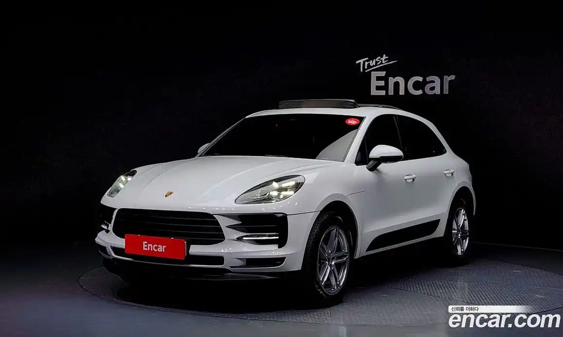 Porsche Macan 2019 2.0 Автомат в Москве № 165612, фото 16