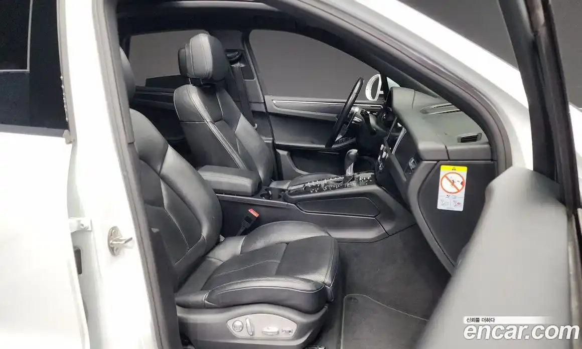 Porsche Macan 2019 2.0 Автомат в Москве № 165612, фото 18