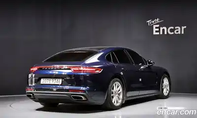 Porsche Panamera 2018 3.0 Автомат в Москве № 165632, миниатюра 4