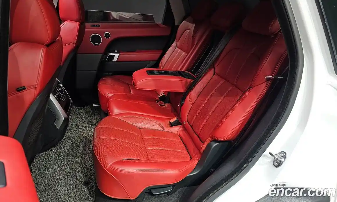 Land Rover Range-Rover Sport 2015 3.0 Автомат в Москве № 166335, фото 12