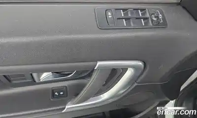 Land Rover Discovery Sport 2019 2.0 Автомат в Москве № 166470, миниатюра 9