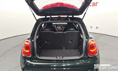 Mini Cooper, 2016