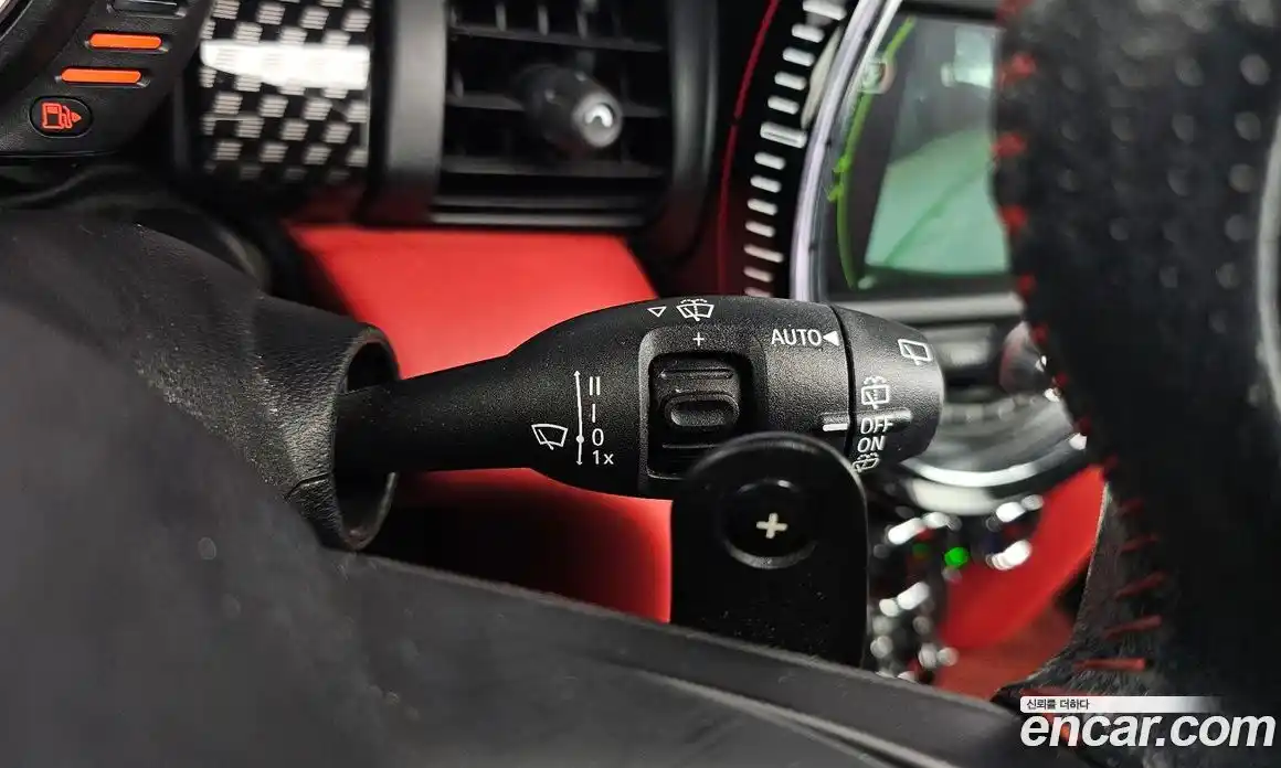 Mini Cooper 2016 2.0 Автомат в Москве № 167185, фото 17