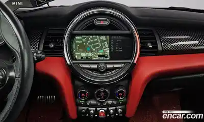 Mini Cooper 2016 2.0 Автомат в Москве № 167185, миниатюра 4