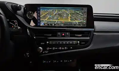 Lexus ES 2026 2.5 Автомат в Москве № 167975, миниатюра 12