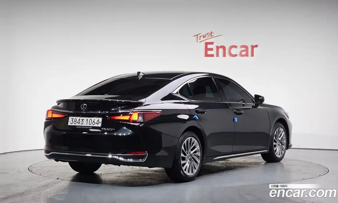 Lexus ES 2026 2.5 Автомат в Москве № 167975, фото 15