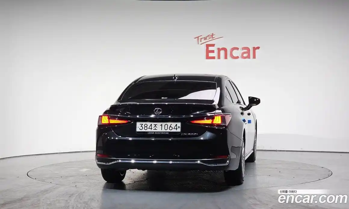 Lexus ES 2026 2.5 Автомат в Москве № 167975, фото 18