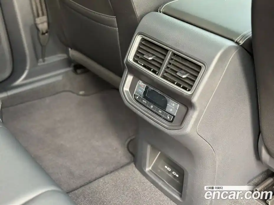 Volkswagen Atlas 2025 2.0 Автомат в Москве № 168358, фото 17