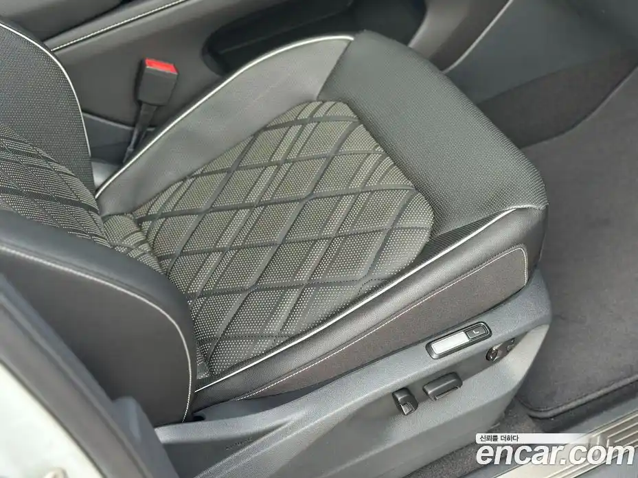 Volkswagen Atlas 2025 2.0 Автомат в Москве № 168358, фото 10