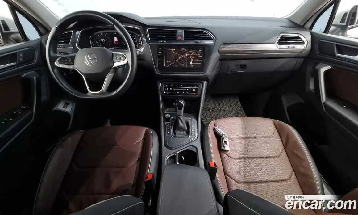 Volkswagen Tiguan 2023 2.0 Автомат в Москве № 168535, фото 14