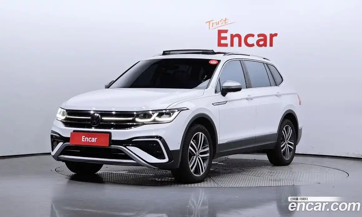 Volkswagen Tiguan 2023 2.0 Автомат в Москве № 168535, фото 15