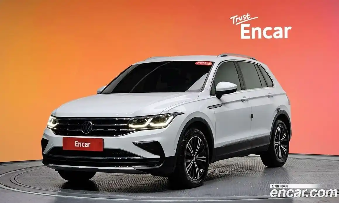 Volkswagen Tiguan 2021 2.0 Автомат в Москве № 168849, фото 20