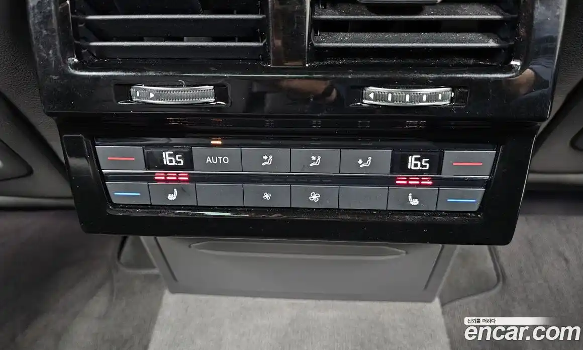 Volkswagen Touareg 2022 3.0 Автомат в Москве № 169097, фото 16