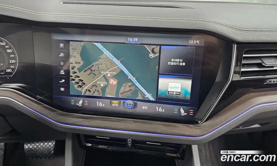 Volkswagen Touareg 2022 3.0 Автомат в Москве № 169097, фото 19