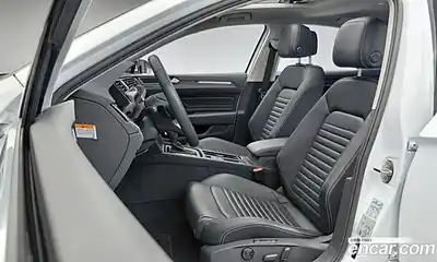 Volkswagen Passat 2022 2.0 Автомат в Москве № 169180, миниатюра 8