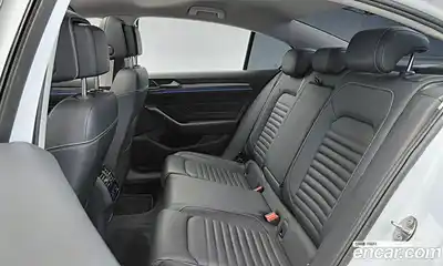 Volkswagen Passat 2022 2.0 Автомат в Москве № 169180, миниатюра 9