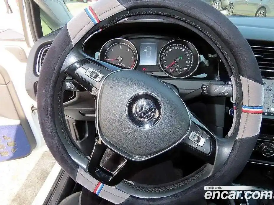 Volkswagen Golf 2016 2.0 Автомат в Москве № 169290, фото 8
