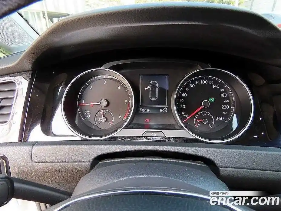 Volkswagen Golf 2016 2.0 Автомат в Москве № 169290, фото 9