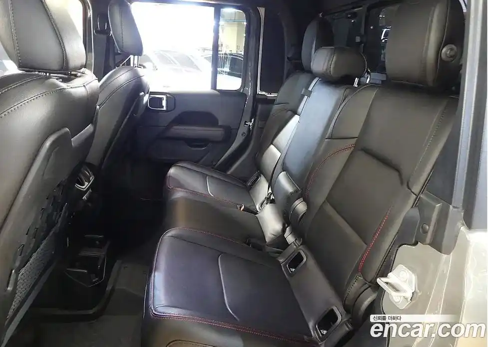 Jeep Gladiator 2023 3.6 Автомат в Москве № 169939, фото 17