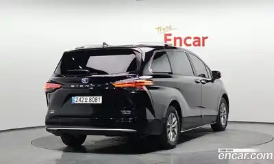 Toyota Sienna 2024 2.5 Автомат в Москве № 170123, миниатюра 2