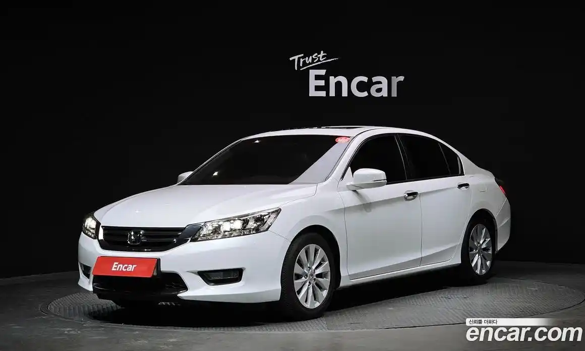 Honda Accord 2014 2.4 Автомат в Москве № 170658, фото 1