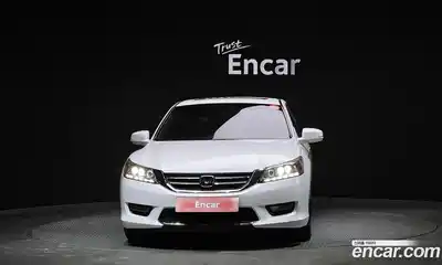 Honda Accord 2014 2.4 Автомат в Москве № 170658, миниатюра 3