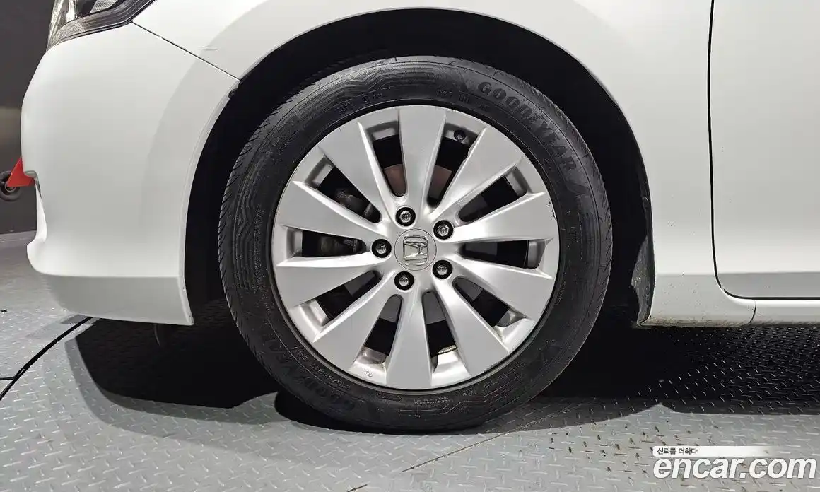 Honda Accord 2014 2.4 Автомат в Москве № 170658, фото 5