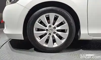 Honda Accord 2014 2.4 Автомат в Москве № 170658, миниатюра 5