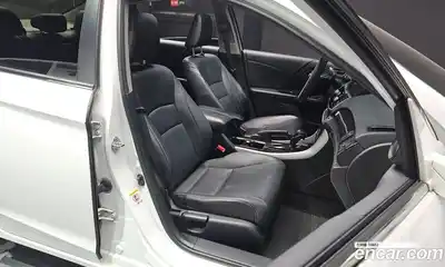 Honda Accord 2014 2.4 Автомат в Москве № 170658, миниатюра 10