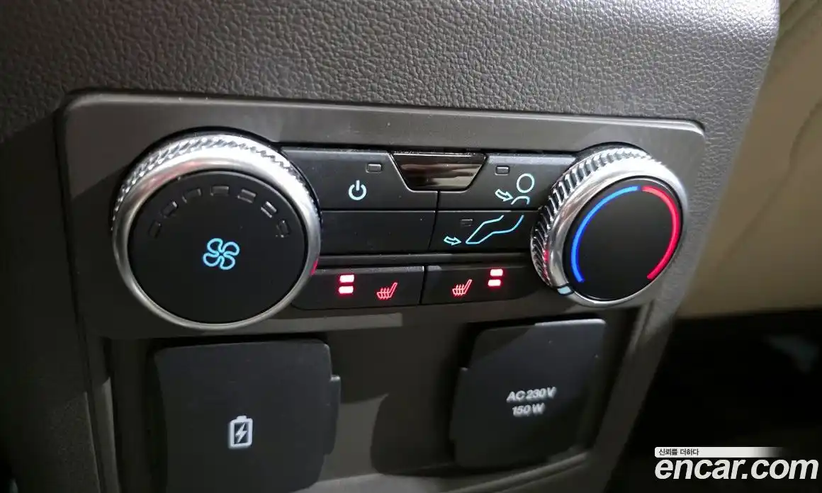 Ford Explorer 2021 3.0 Автомат в Москве № 170951, фото 17