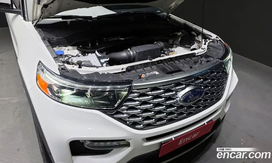 Ford Explorer 2021 3.0 Автомат в Москве № 170951, фото 19