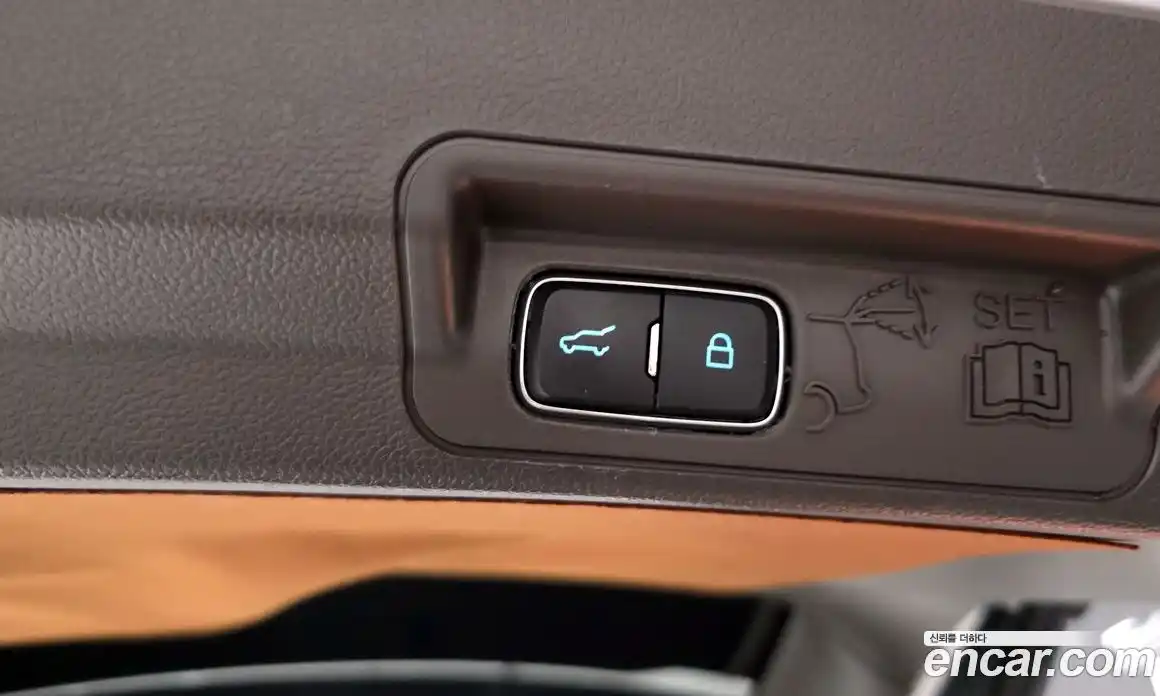 Ford Explorer 2021 3.0 Автомат в Москве № 170951, фото 20