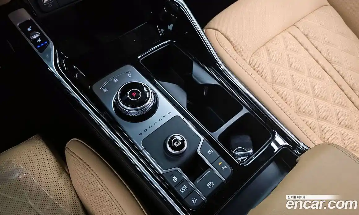 Kia Sorento 2023 1.6 Автомат в Москве № 17134, фото 7