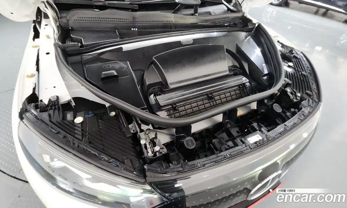 Mercedes-Benz EQE 2023 0.3 Автомат в Москве № 175407, фото 16