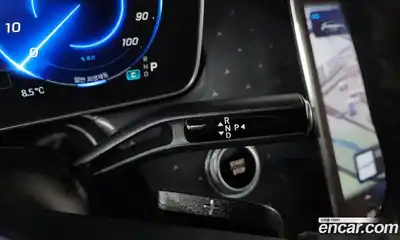 Mercedes-Benz EQE 2023 0.3 Автомат в Москве № 175407, миниатюра 2