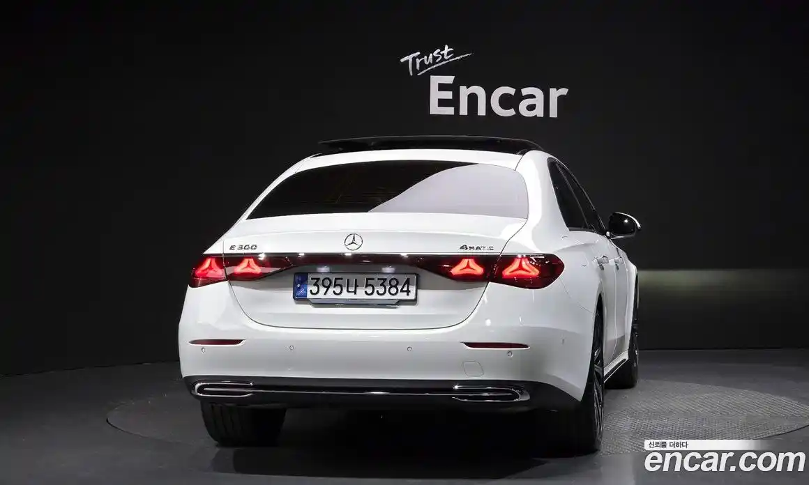 Mercedes-Benz E-Class 2024 2.0 Автомат в Москве № 176864, фото 20